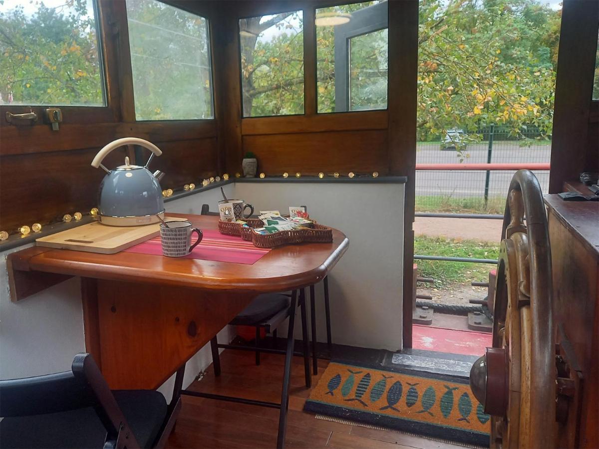 Appartement atypique indépendant sur péniche Metz Exterior foto
