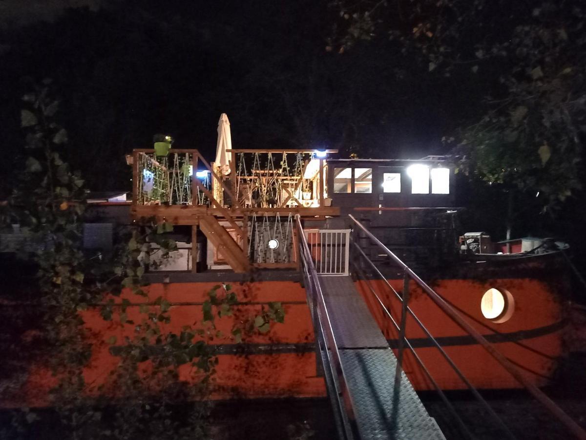 Appartement atypique indépendant sur péniche Metz Exterior foto